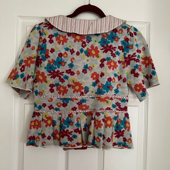 Fun, short, wool knit floral jacket by HWR Size S - Picture 10 of 10